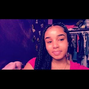 Meet your Posher, Erickah